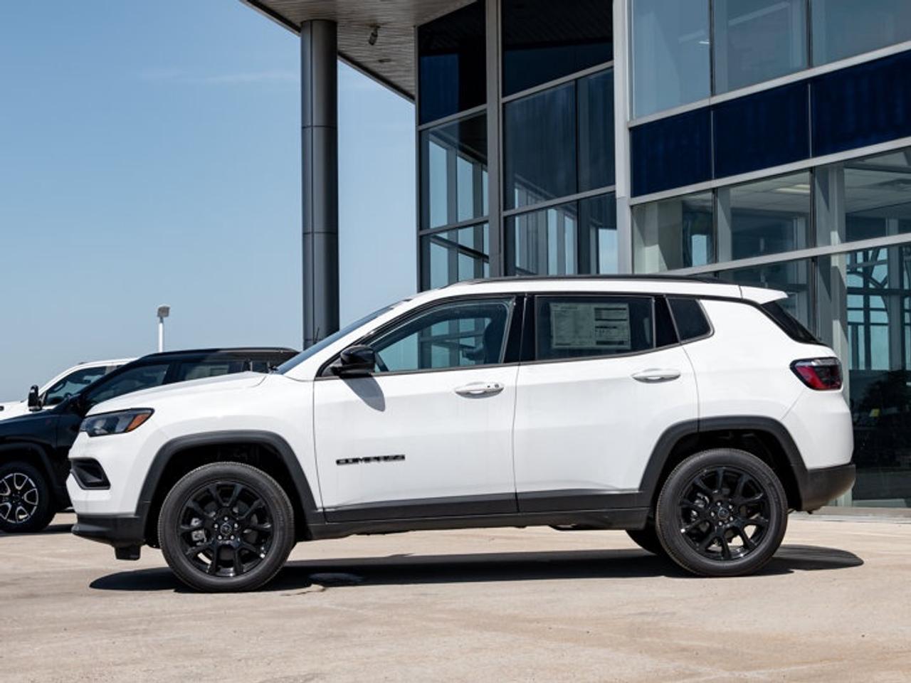 2026 Jeep Compass NORTH Photo