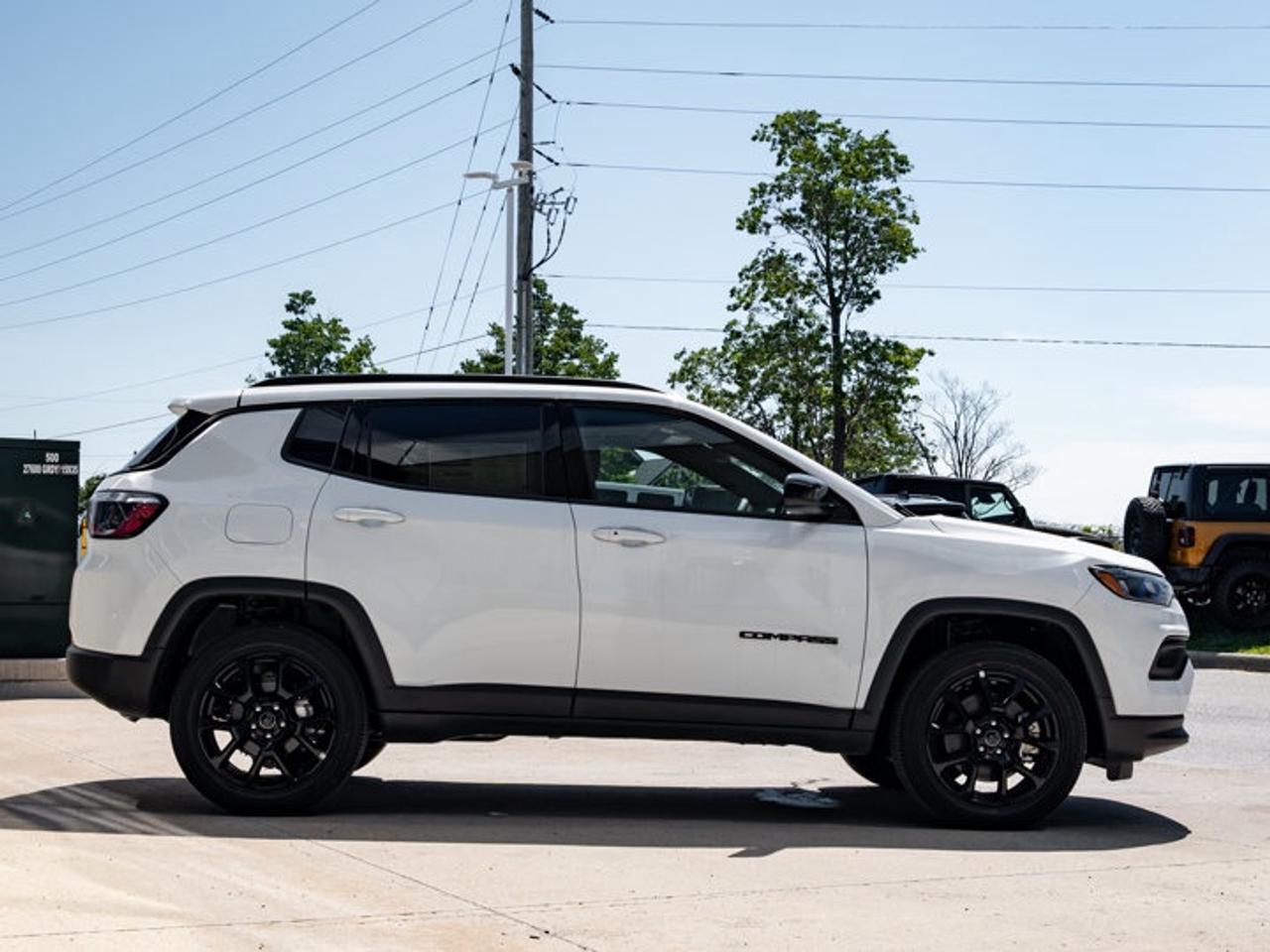 2026 Jeep Compass NORTH Photo