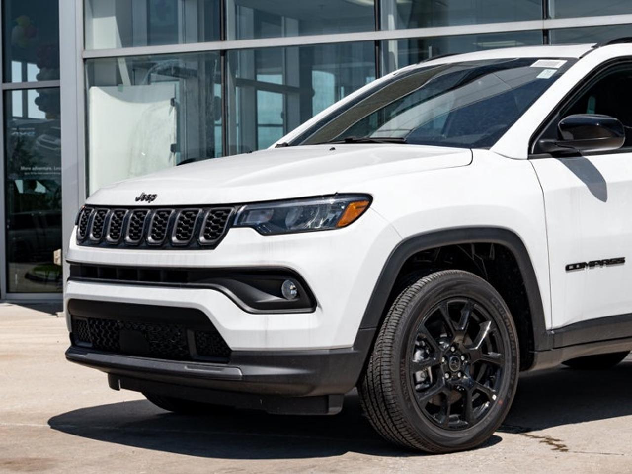 2026 Jeep Compass NORTH Photo