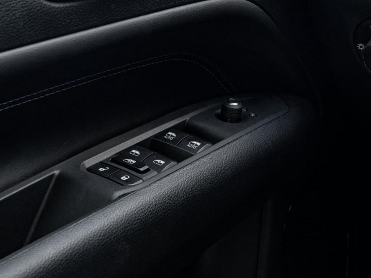 2026 Jeep Compass NORTH Photo