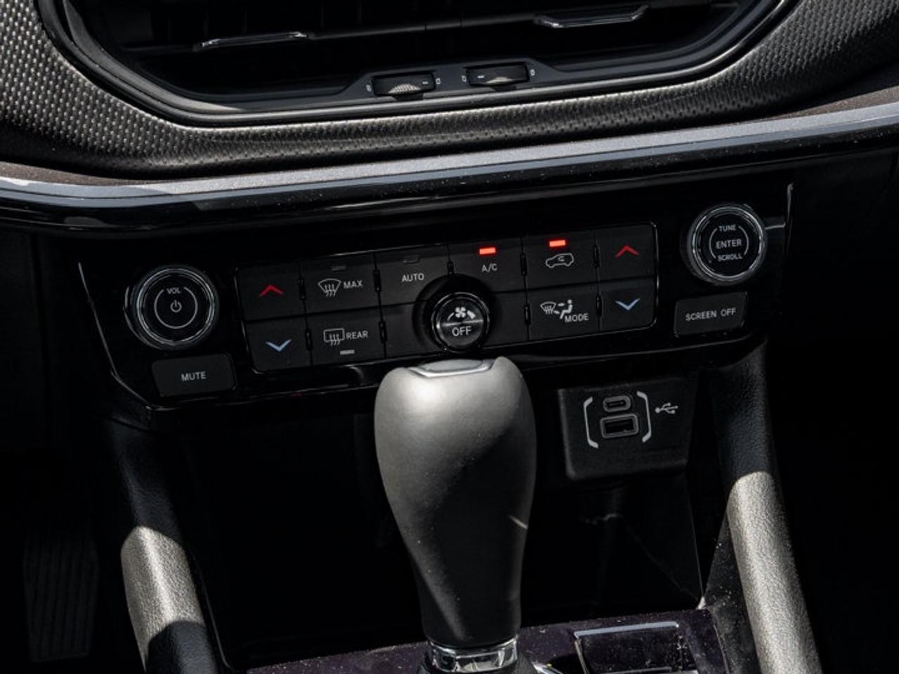 2026 Jeep Compass NORTH Photo