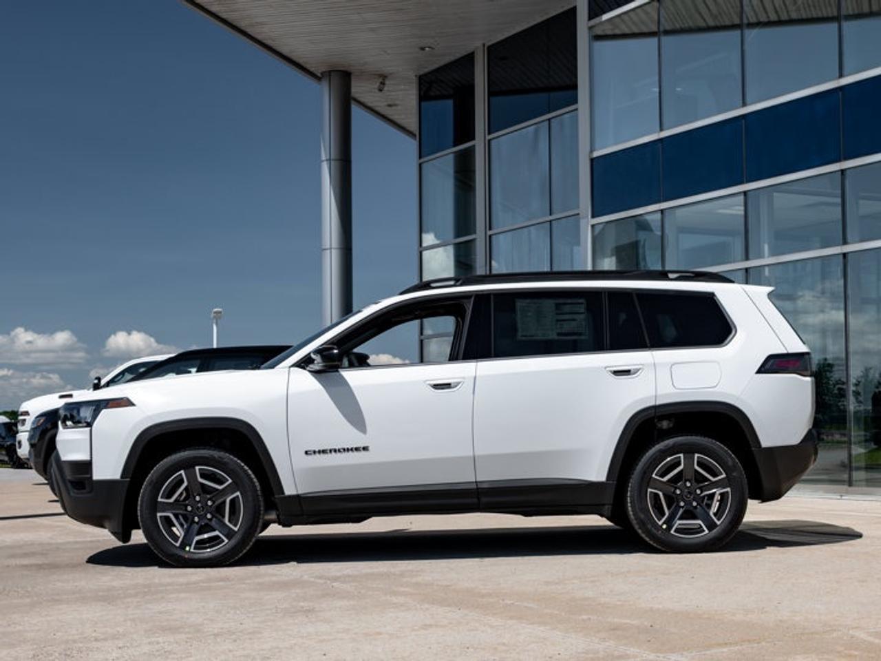2026 Jeep Cherokee Limited Photo