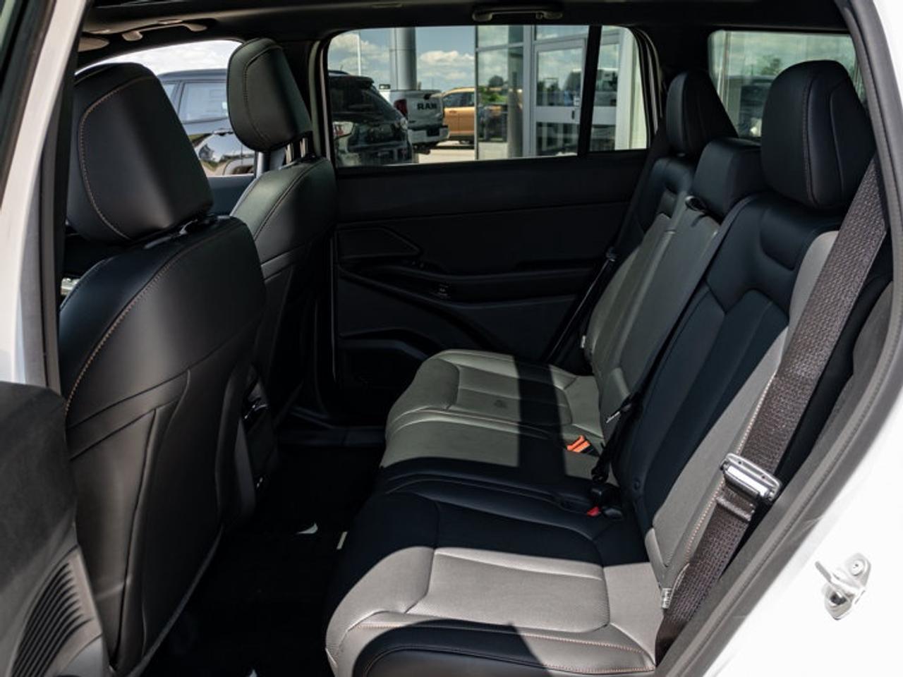 2026 Jeep Cherokee Limited Photo