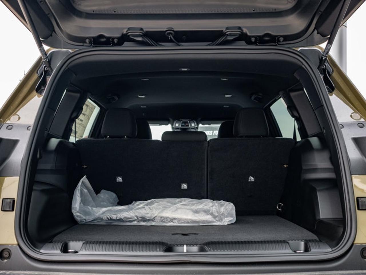 2026 Jeep Cherokee laredo Photo