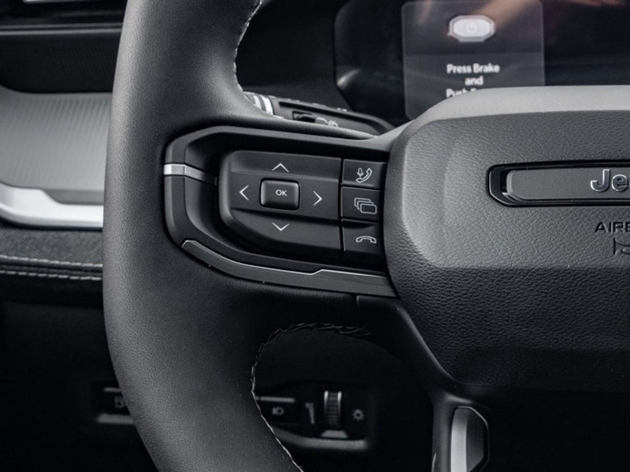 2026 Jeep Cherokee laredo Photo
