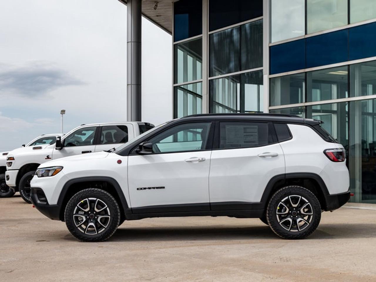 2026 Jeep Compass Trailhawk Photo