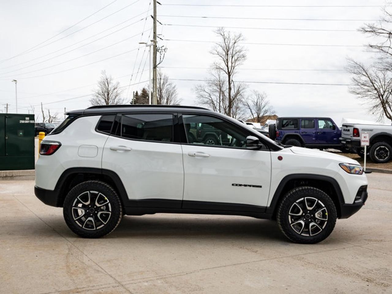 2026 Jeep Compass Trailhawk Photo