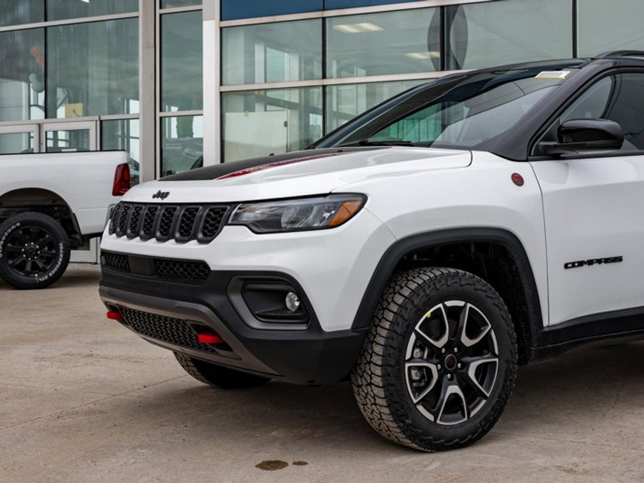 2026 Jeep Compass Trailhawk Photo