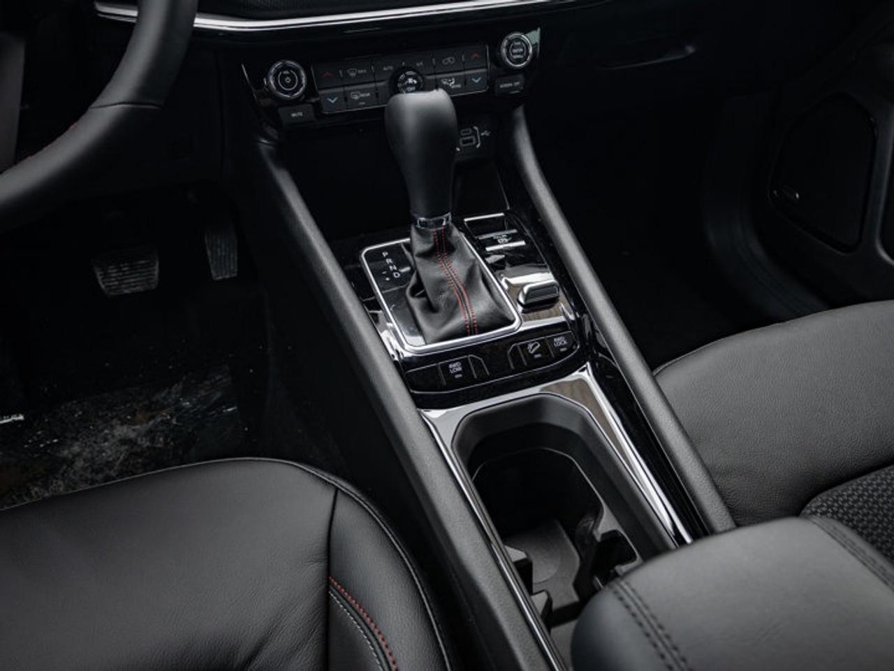 2026 Jeep Compass Trailhawk Photo