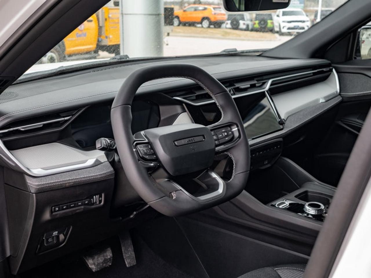 2026 Jeep Cherokee laredo Photo