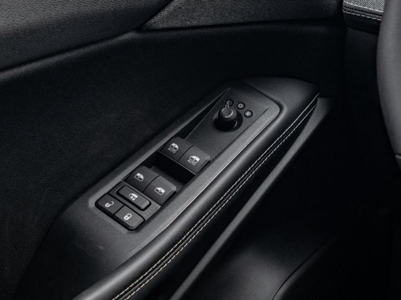 2026 Jeep Cherokee laredo Photo