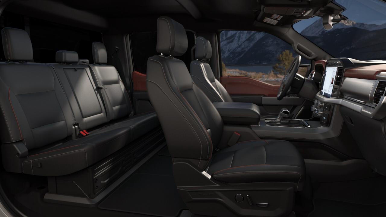 2022 Ford F-150 Lariat 4WD SuperCrew 6.5' Box Photo