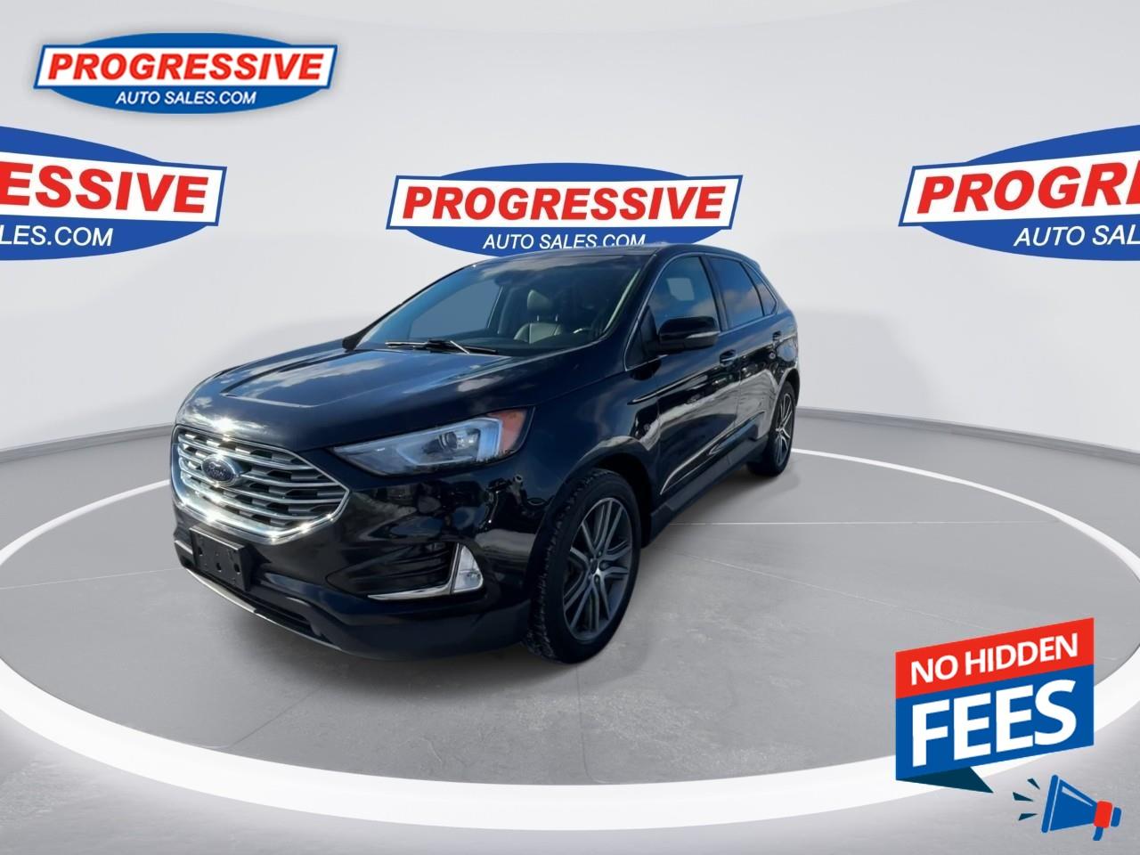 2019 Ford Edge Titanium Photo