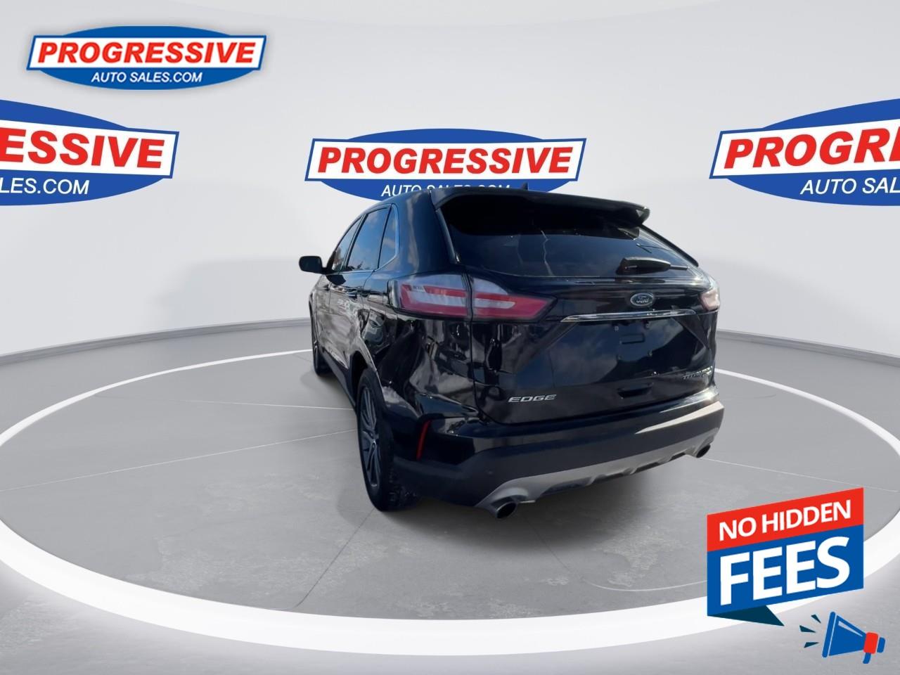 2019 Ford Edge Titanium Photo