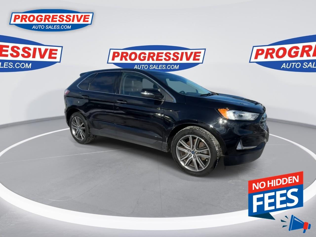2019 Ford Edge Titanium Photo