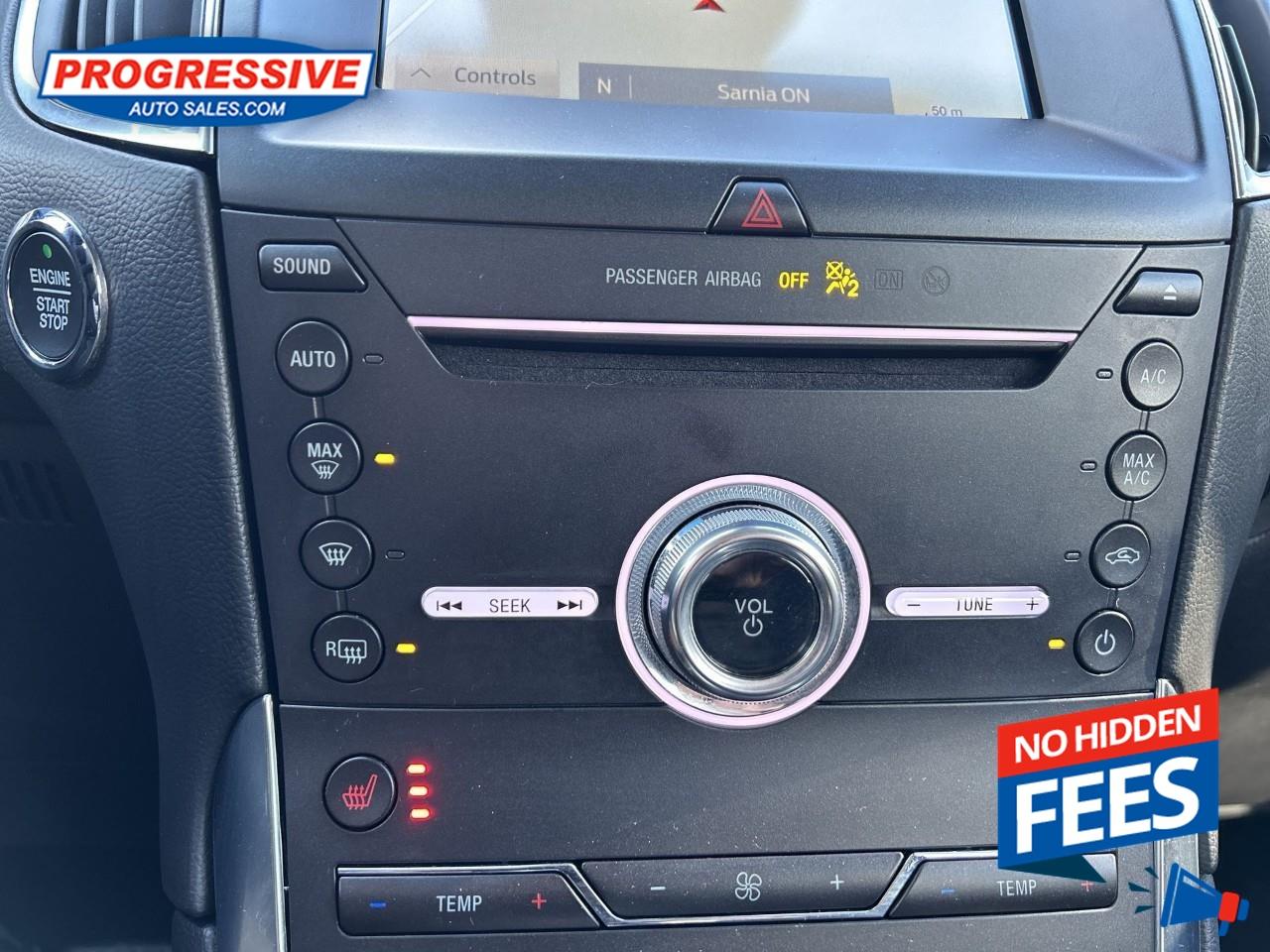 2019 Ford Edge Titanium Photo