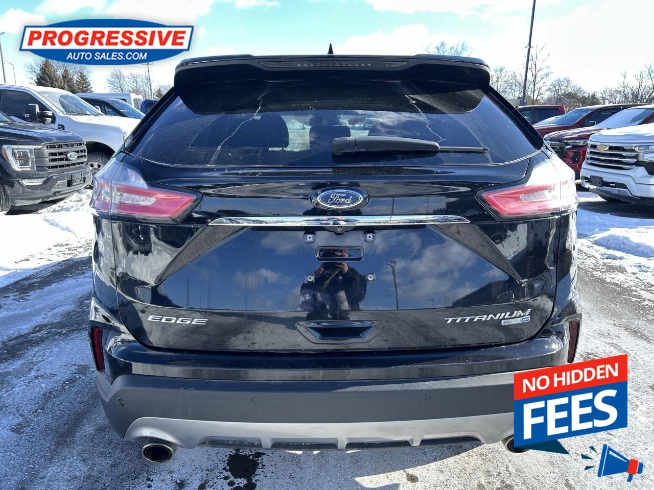 2019 Ford Edge Titanium Photo