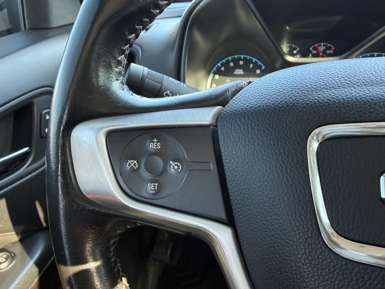 2018 GMC Canyon 4WD SLE Photo