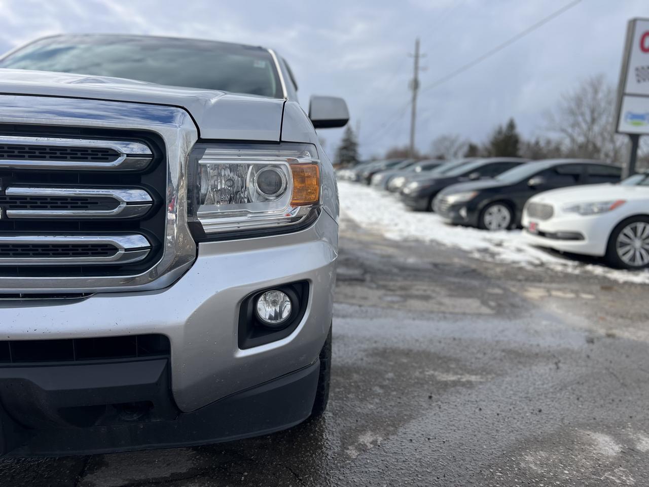2018 GMC Canyon 4WD SLE Photo