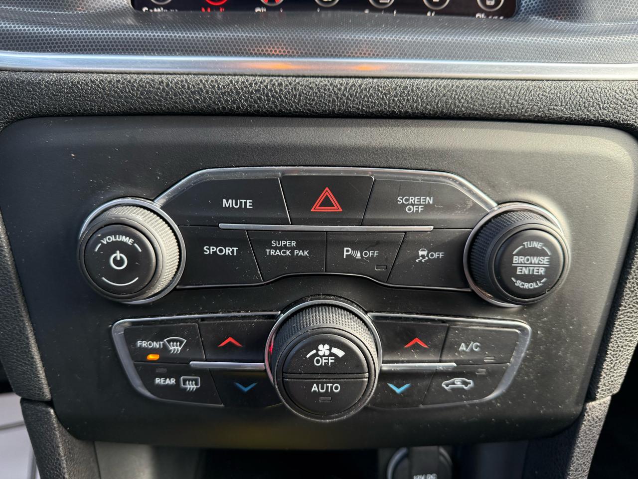 2018 Dodge Charger GT AWD Photo