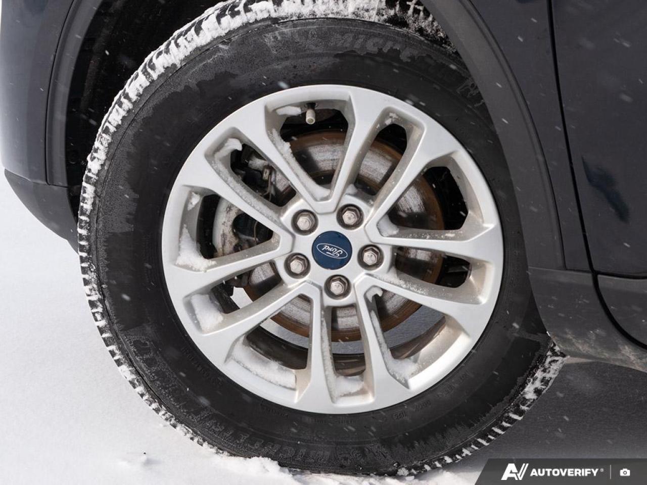 2022 Ford Escape SE Hybrid Cold Weather Package Photo