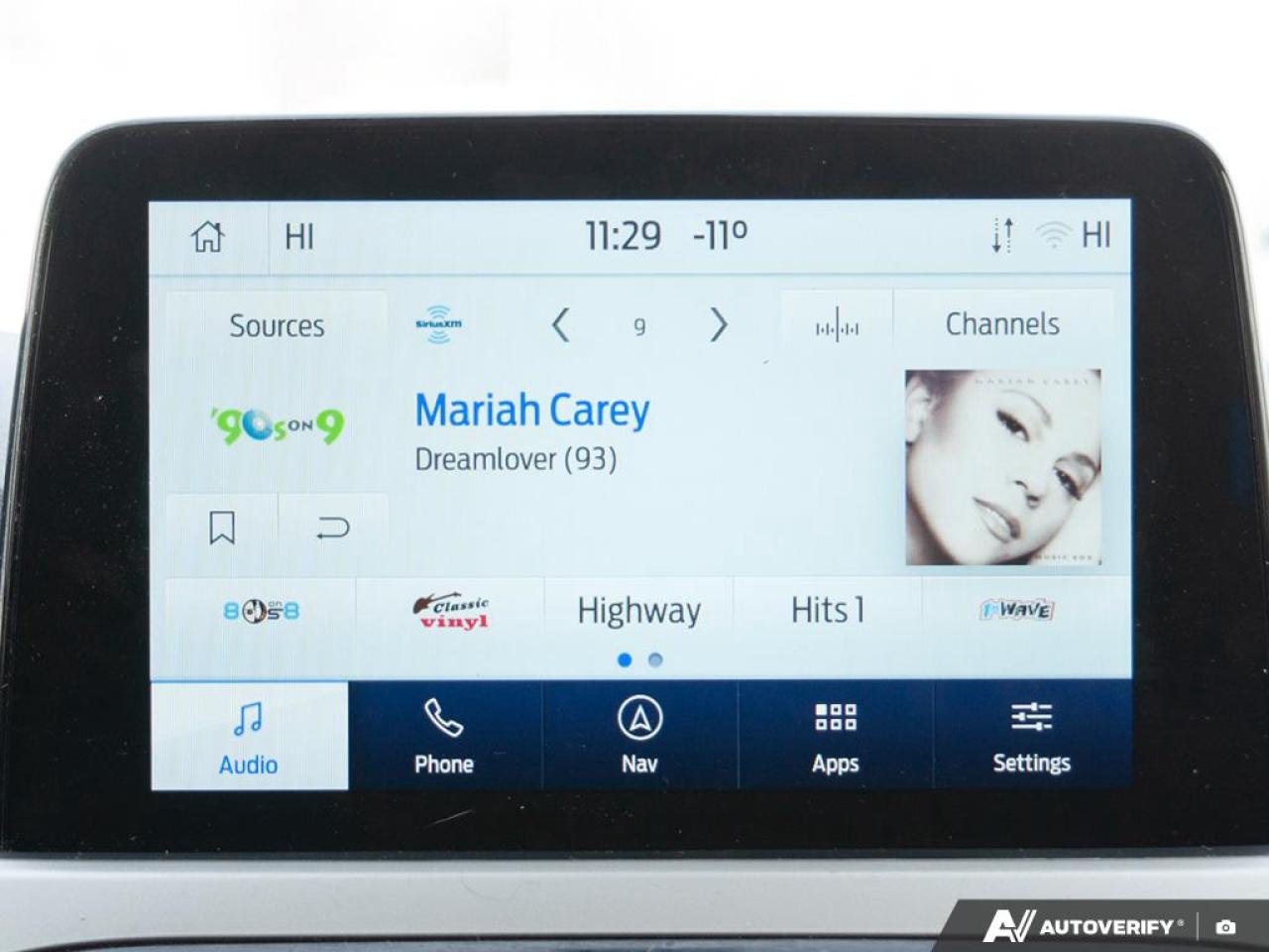 2022 Ford Escape SE Hybrid Cold Weather Package Photo