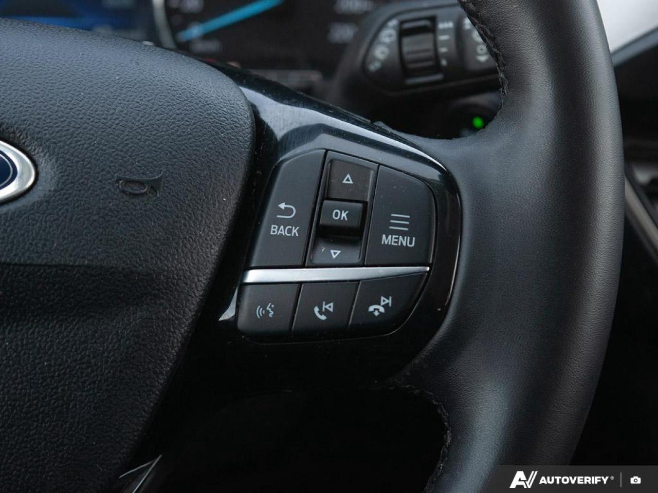 2022 Ford Escape SE Hybrid Cold Weather Package Photo