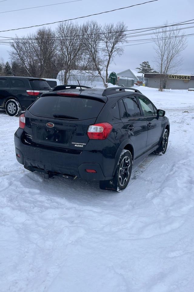 2017 Subaru Crosstrek Touring Photo2