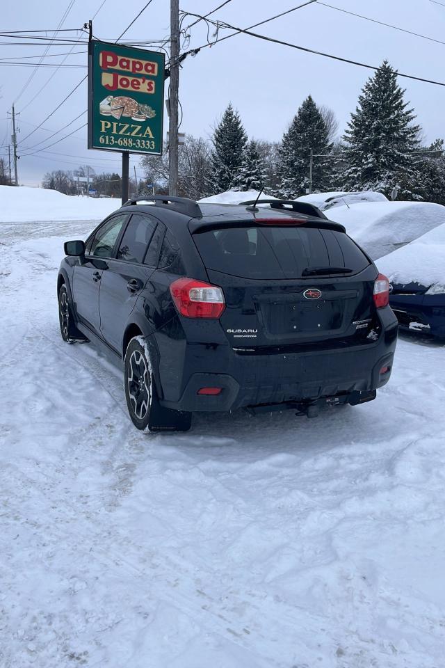 2017 Subaru Crosstrek Touring Photo4