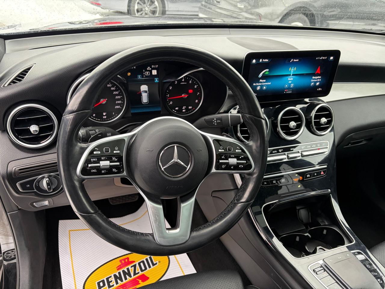 2022 Mercedes-Benz GLC-Class GLC 300 Photo