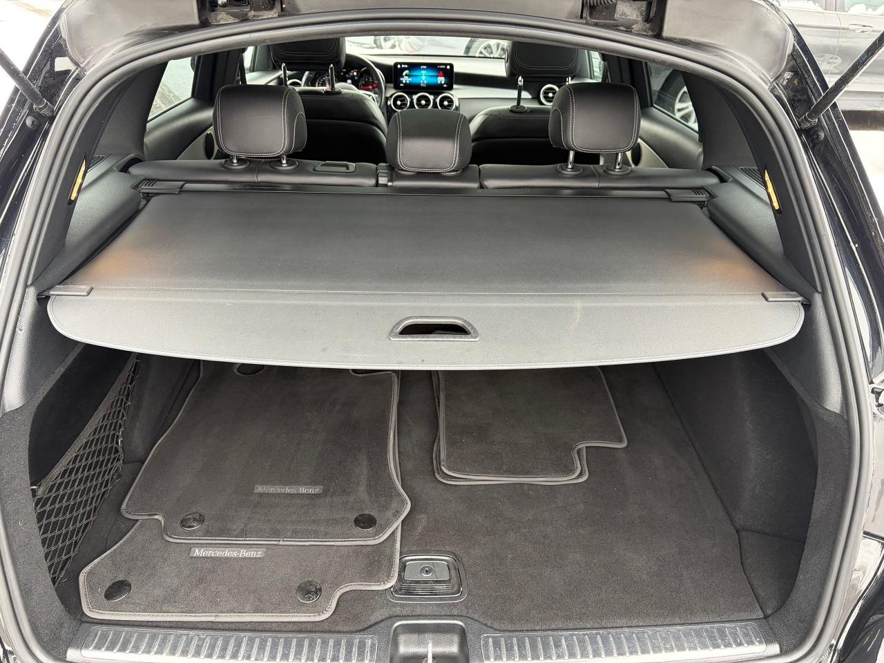 2022 Mercedes-Benz GLC-Class GLC 300 Photo