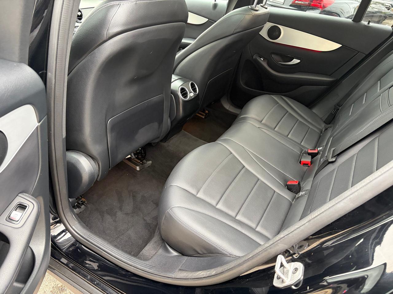 2022 Mercedes-Benz GLC-Class GLC 300 Photo