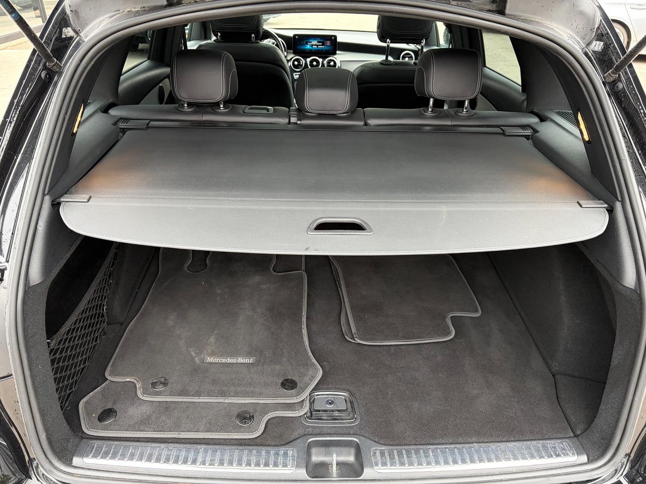 2022 Mercedes-Benz GLC-Class GLC 300 Photo