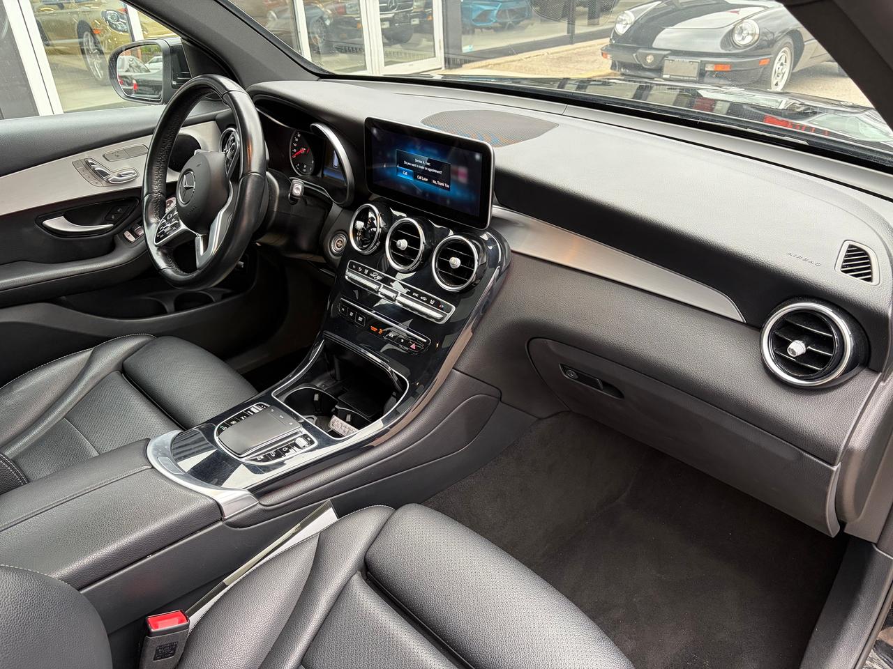 2022 Mercedes-Benz GLC-Class GLC 300 Photo