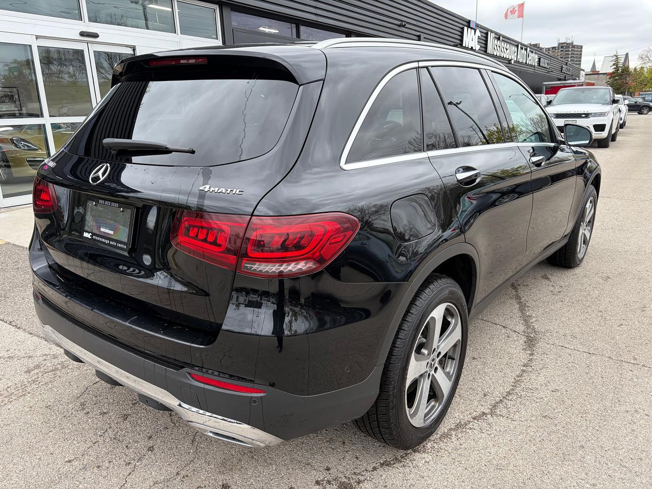 2022 Mercedes-Benz GLC-Class GLC 300 Photo4