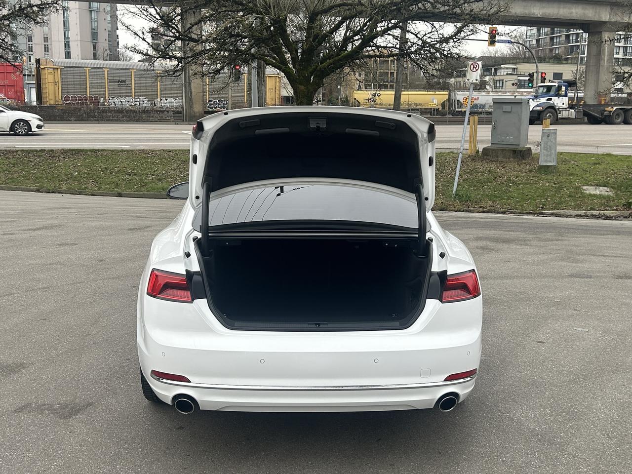 2018 Audi A5 Komfort - Photo #8