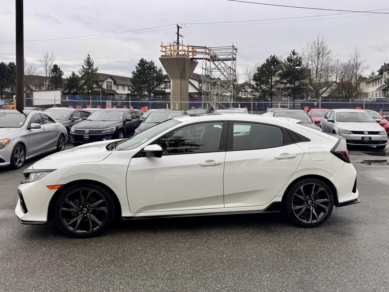 2019 Honda Civic FINANCING AVAILABLE Photo8