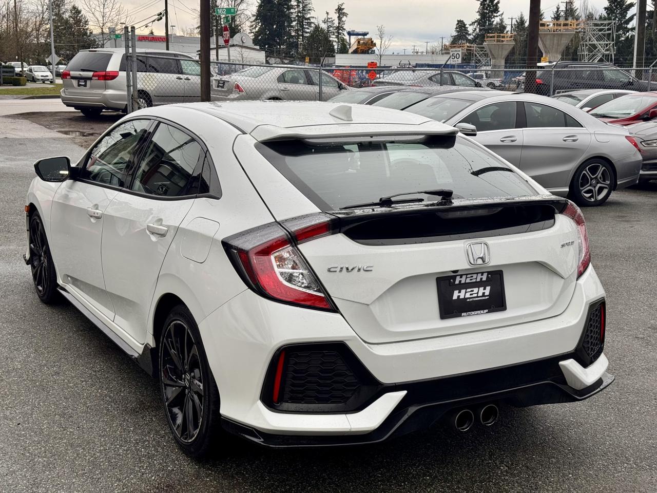 2019 Honda Civic FINANCING AVAILABLE Photo7