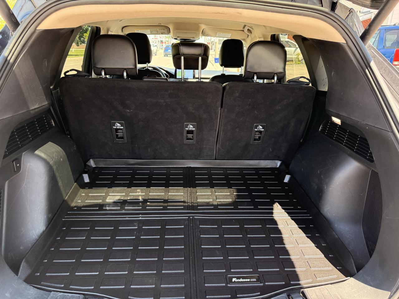 2020 Ford Escape Titanium Hybrid AWD Photo