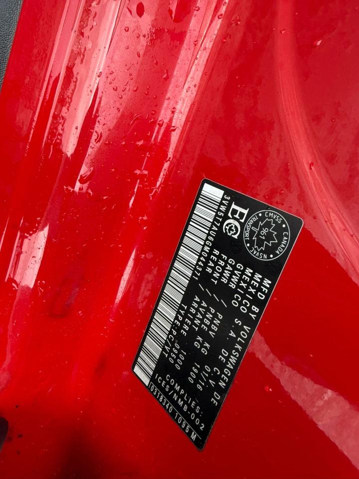 2016 Volkswagen Golf GTI, AUTOBAHN, MANUAL, ONLY 175KMS, NAVI, CERT Photo