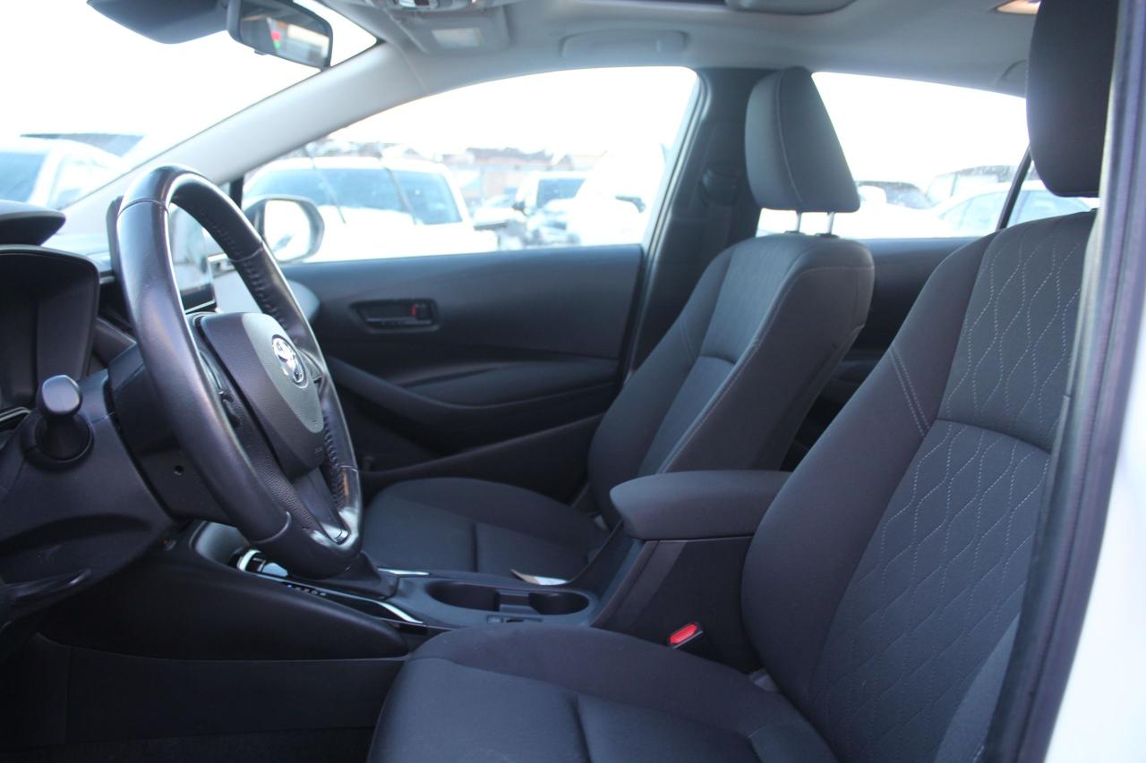 2024 Toyota Corolla LE Plus Photo