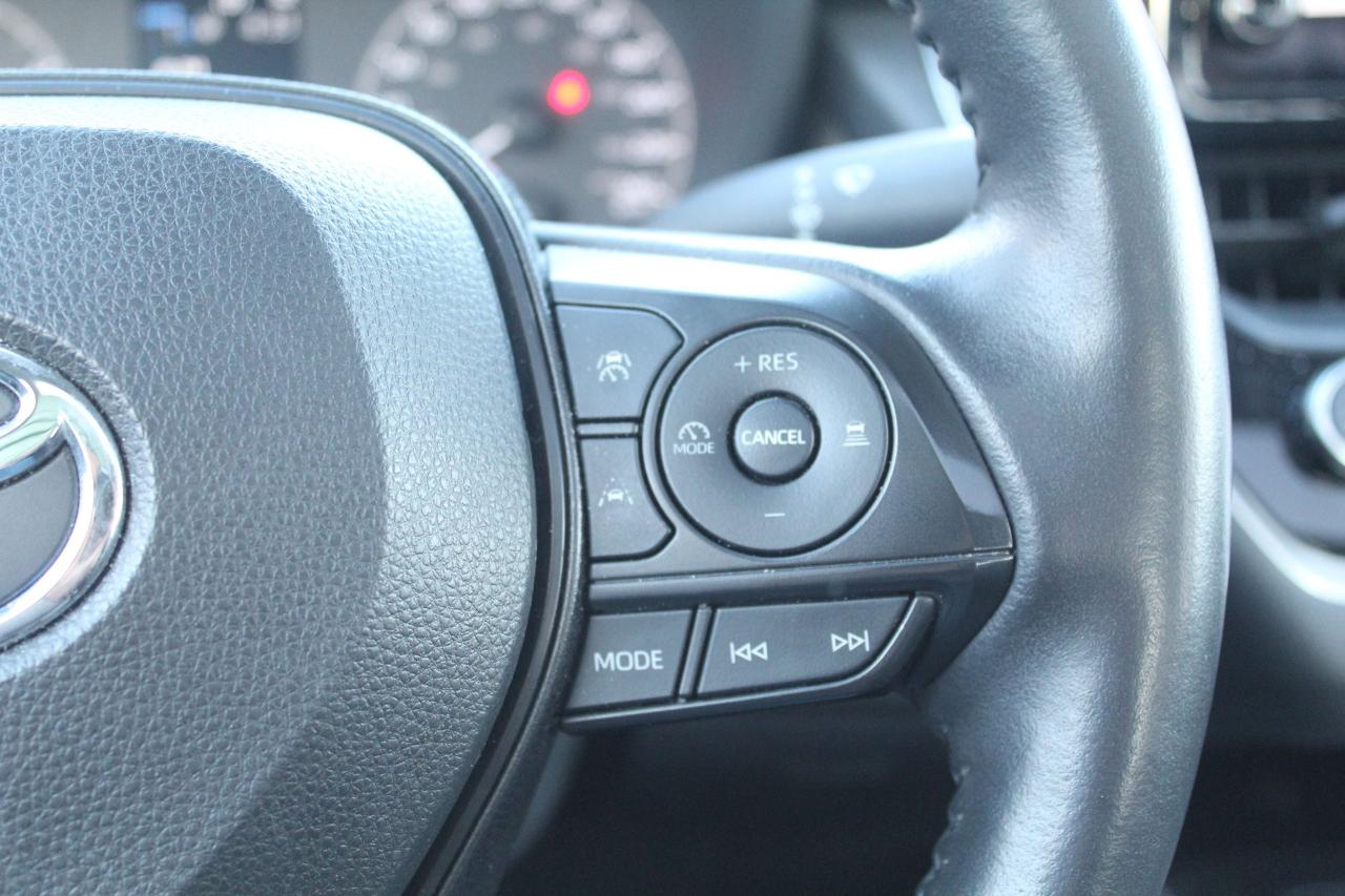 2024 Toyota Corolla LE Plus Photo