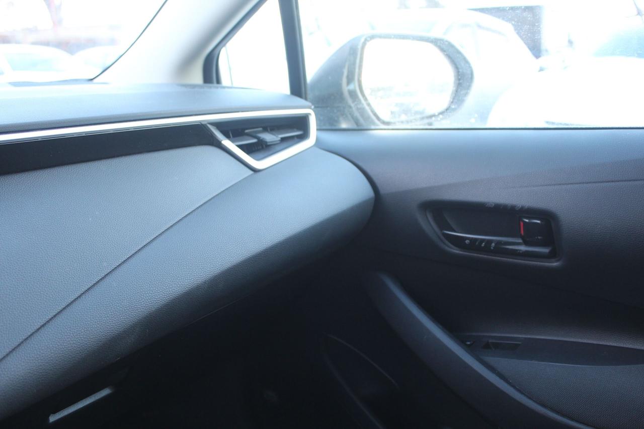 2024 Toyota Corolla LE Plus Photo