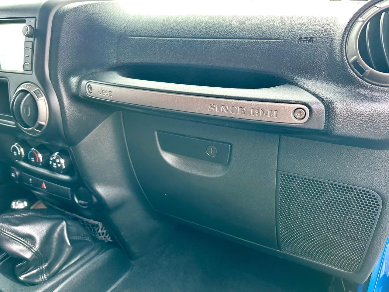 2015 Jeep Wrangler SPORT Photo