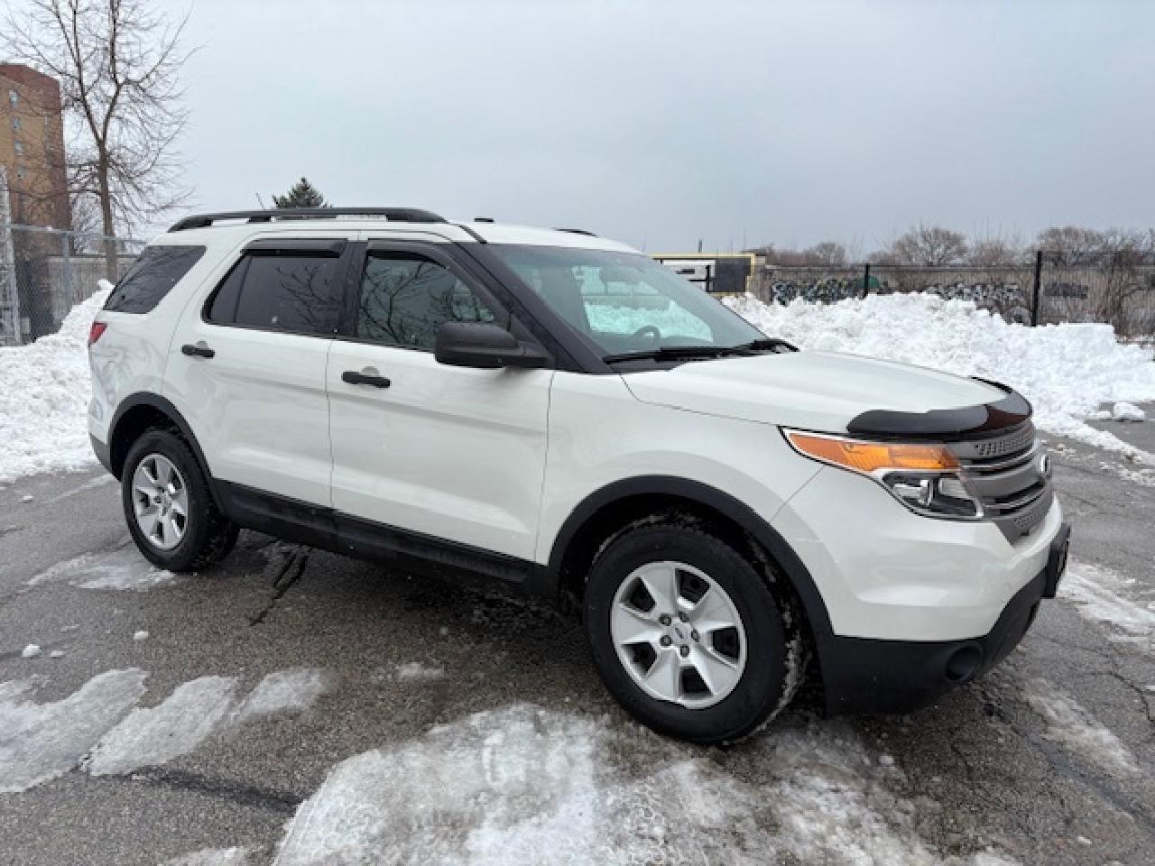 2012 Ford Explorer 4WD-7 PASSENGER-CERTIFIED-ONLY 97,000KM-1 OWNER Photo