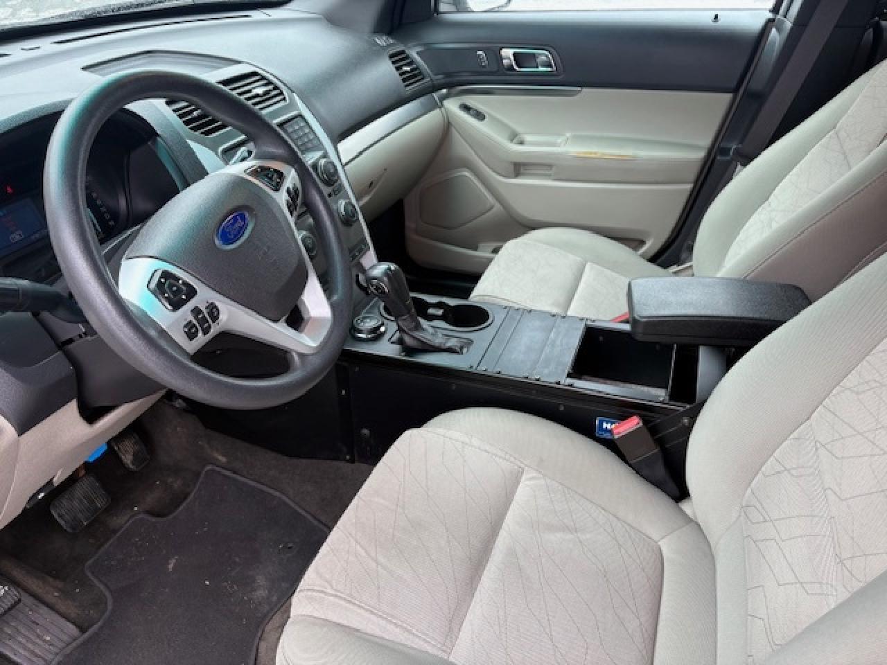 2012 Ford Explorer 4WD-7 PASSENGER-CERTIFIED-ONLY 97,000KM-1 OWNER Photo