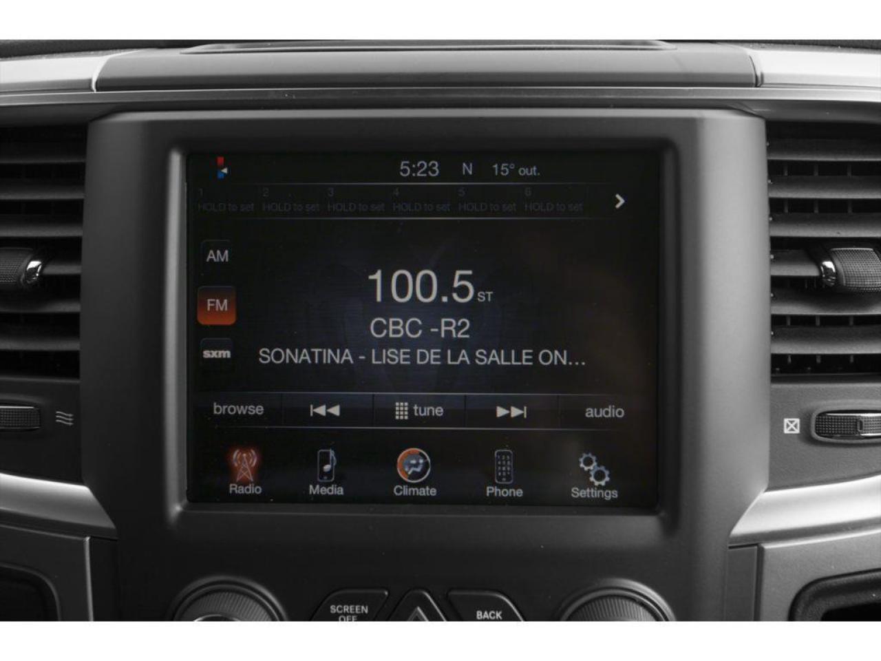 2015 RAM 1500 SLT ONE OWNER | NO ACCIDENTS | OUTSTANDING CONDITION Photo