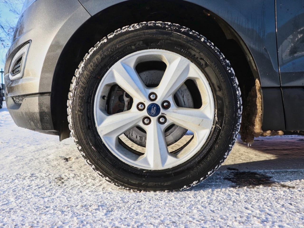 2017 Ford Edge Titanium | AWD | 3.5L | ROOF | NAV | ADPTV CRUISE Photo