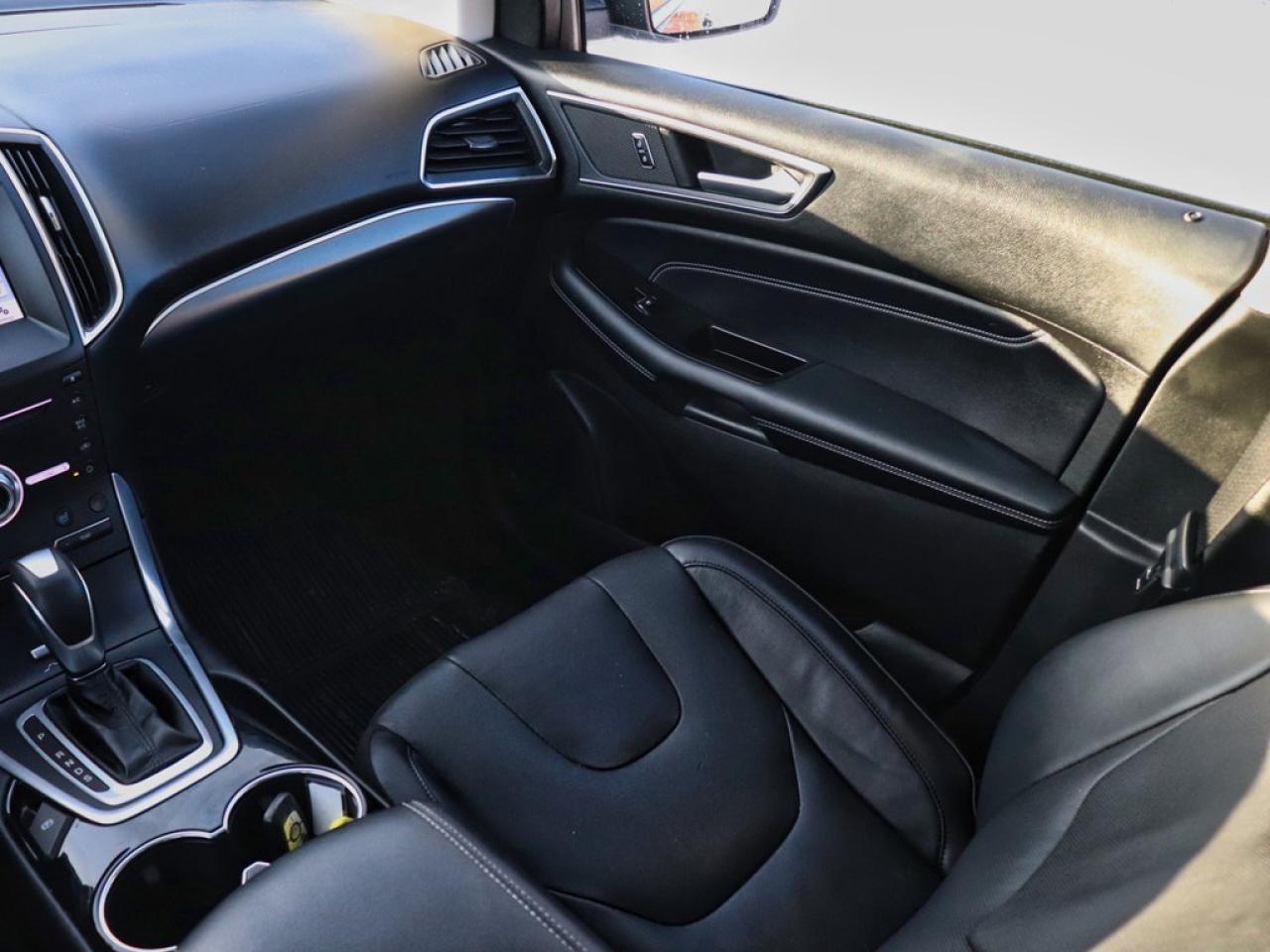 2017 Ford Edge Titanium | AWD | 3.5L | ROOF | NAV | ADPTV CRUISE Photo