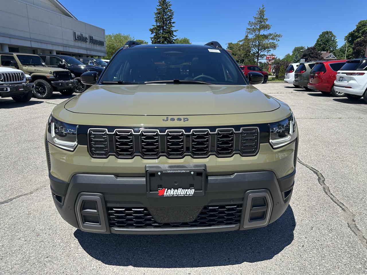 2026 Jeep Cherokee OVERLAND Photo